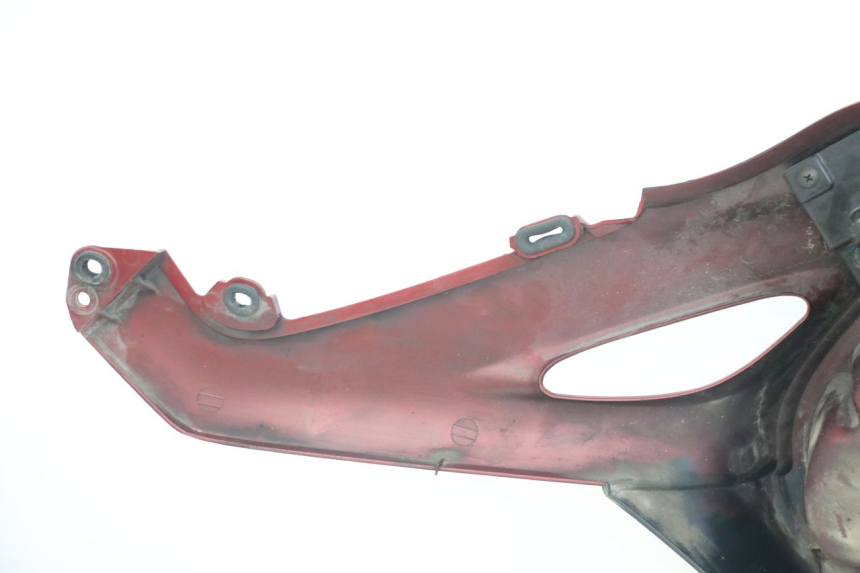 photo de KUFER PRAWY HONDA NTV DEAUVILLE 650 (1998 - 2001) - Zbliżenie techniczne