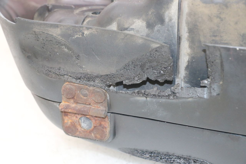 photo de KUFER PRAWY HONDA NTV DEAUVILLE 650 (1998 - 2001) - Oznaczenia i referencje