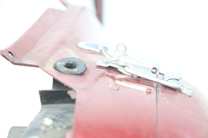 photo de KUFER PRAWY HONDA NTV DEAUVILLE 650 (1998 - 2001) - Widok z bliska