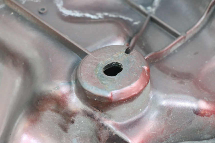 photo de KUFER PRAWY HONDA NTV DEAUVILLE 650 (1998 - 2001) - Inny kąt widzenia