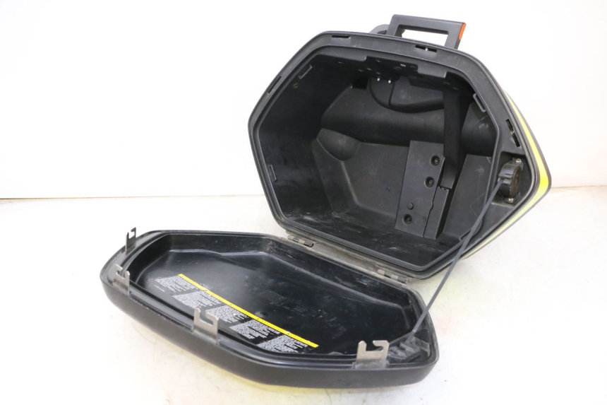 photo de KUFER LEWY YAMAHA FJR ABS 1300 (2006 - 2012) - Zoom stanu zużycia