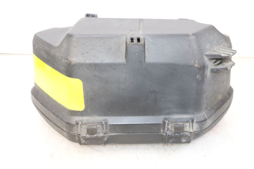 photo de KUFER LEWY YAMAHA FJR ABS 1300 (2006 - 2012) - Zbliżenie techniczne