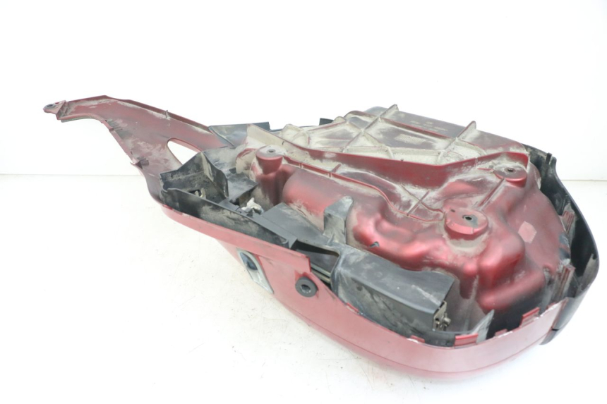 photo de KUFER LEWY HONDA NTV DEAUVILLE 650 (1998 - 2001) - Zbliżenie techniczne