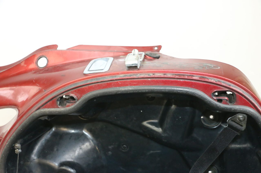 photo de KUFER LEWY HONDA NTV DEAUVILLE 650 (1998 - 2001) - Zbliżenie techniczne