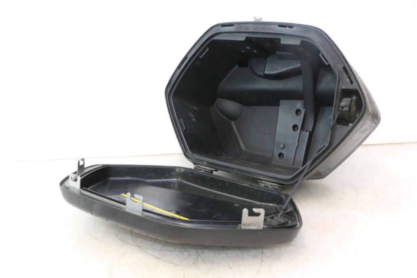 photo de LEWA WALIZKA YAMAHA TDM ABS 900 (2002 - 2014) - Szczegóły charakterystyczne