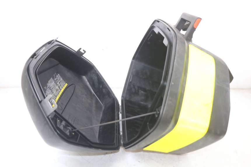 photo de KUFER LEWY YAMAHA FJR ABS 1300 (2006 - 2012) - Oznaczenia i referencje