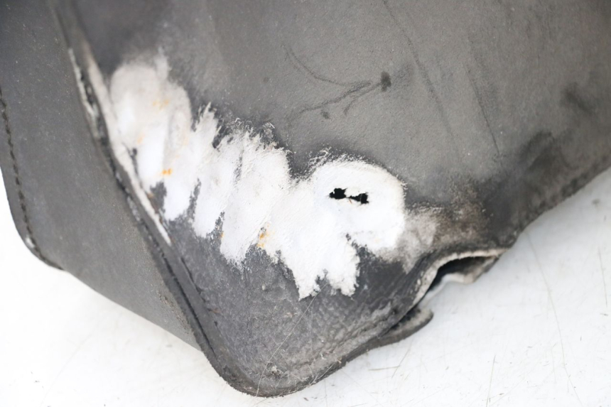 photo de KUFER SUZUKI GZ MARAUDER 125 (1998 - 2004) - Szczegóły charakterystyczne