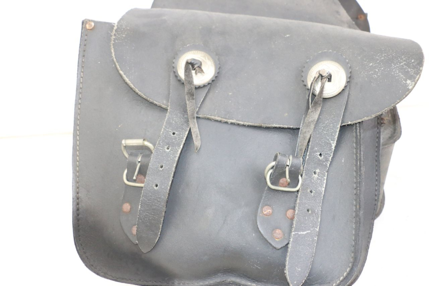 photo de KUFER SUZUKI GZ MARAUDER 125 (1998 - 2004) - Stan powierzchni