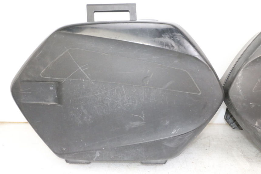 photo de KUFER YAMAHA TDM ABS 900 (2002 - 2014) - Kontrola wizualna