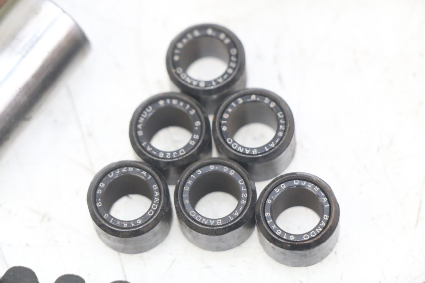 photo de WARIATOR KYMCO AGILITY 4T 50 (2005 - 2018) - Stan powierzchni