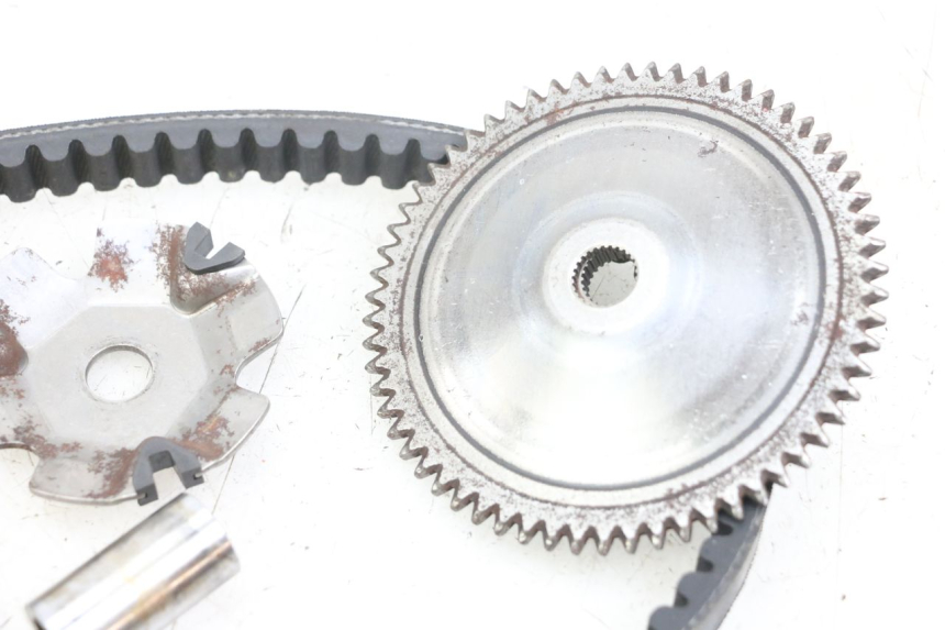 photo de WARIATOR KYMCO AGILITY 4T 50 (2018 - 2022) - Inny kąt widzenia