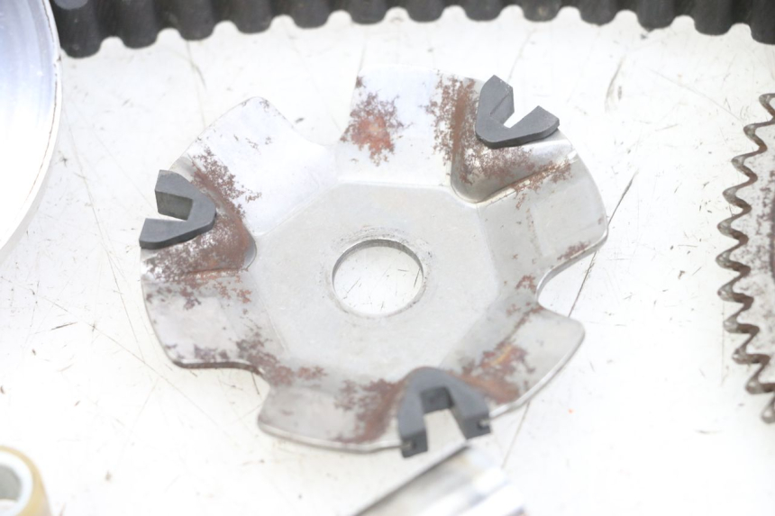 photo de WARIATOR KYMCO AGILITY 4T 50 (2018 - 2022) - Widok ogólny