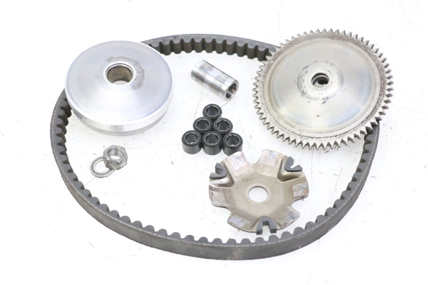 photo de WARIATOR KYMCO AGILITY 4T 50 (2018 - 2022) - Stan powierzchni