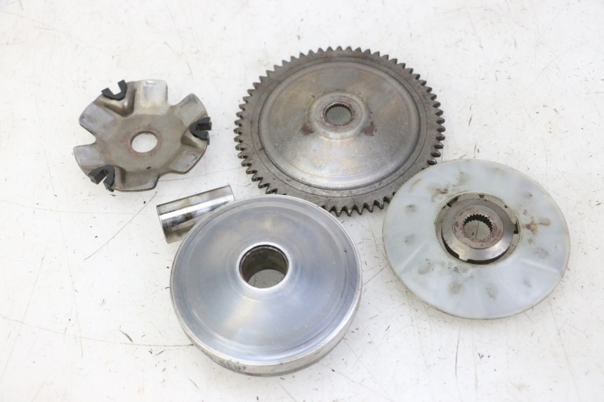 photo de WARIATOR KYMCO AGILITY 4T 50 (2018 - 2022) - Punkty mocowania