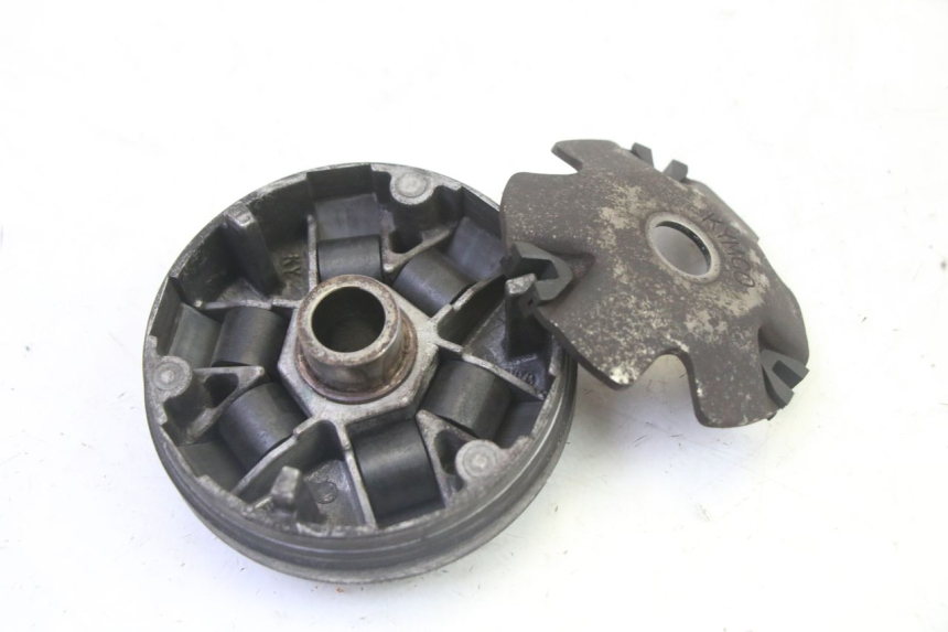 photo de WARIATOR KYMCO AGILITY 4T 50 (2005 - 2018) - Zbliżenie techniczne