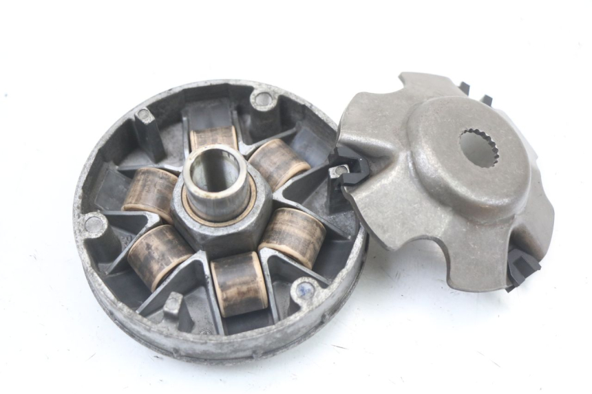 photo de WARIATOR APRILIA SR MOTARD 50 (2012 - 2018) - Inny kąt widzenia