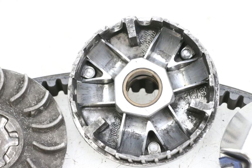 photo de WARIATOR MBK BOOSTER SPIRIT 50 (2004 - 2017) - Zbliżenie komponentów