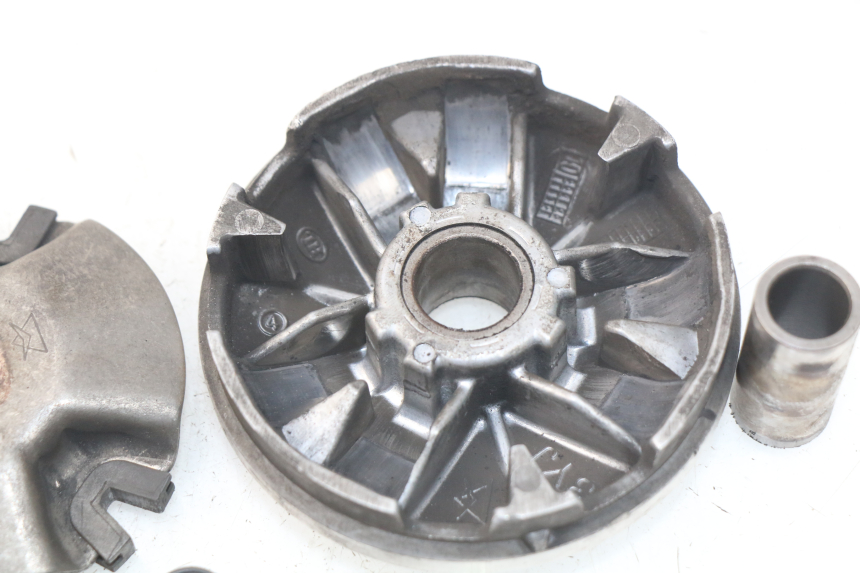 photo de WARIATOR MBK BOOSTER SPIRIT NAKED 50 (2004 - 2017) - Zoom stanu zużycia