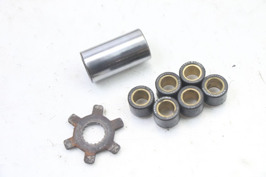 photo de WARIATOR MBK BOOSTER SPIRIT NAKED 50 (2004 - 2017) - Zoom stanu zużycia