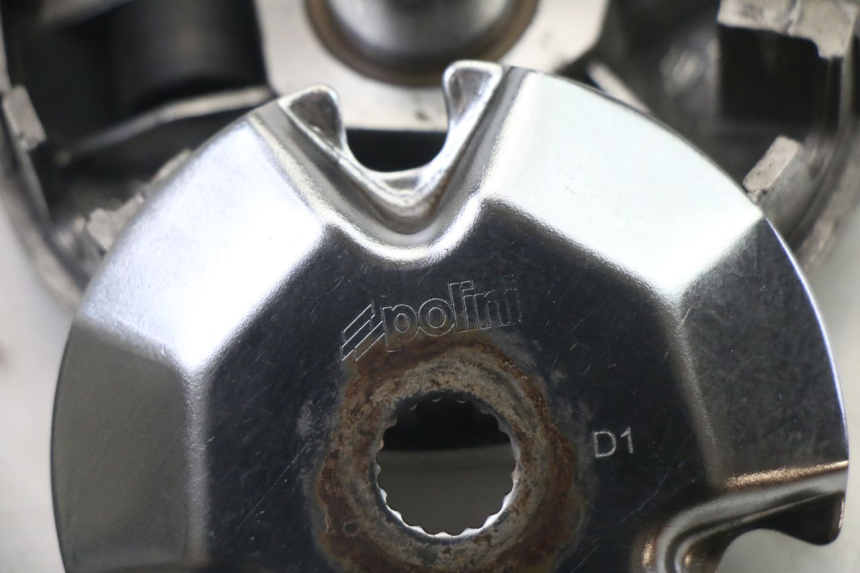 photo de WARIATOR MBK BOOSTER SPIRIT NAKED 50 (2004 - 2017) - Zbliżenie techniczne