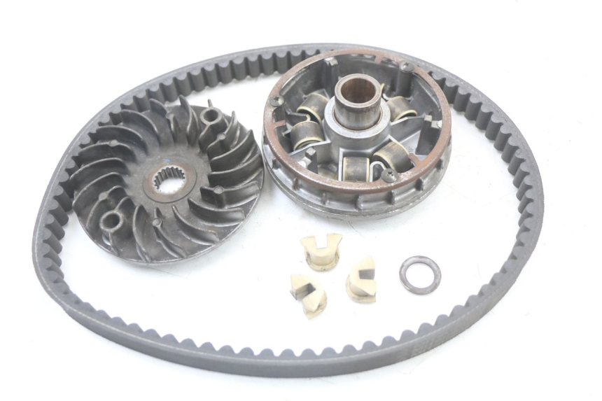 photo de WARIATOR SUZUKI BURGMAN 125 (2007 - 2014) - Zoom stanu zużycia