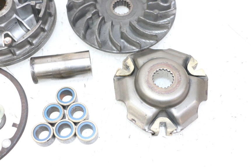 photo de WARIATOR SUZUKI BURGMAN 125 (2007 - 2014) - Oznaczenia i referencje