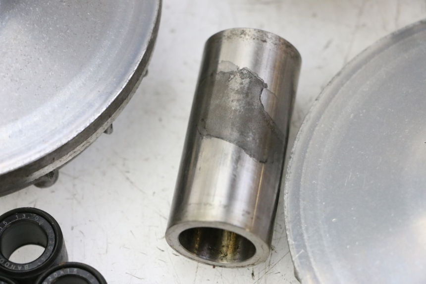 photo de WARIATOR SUZUKI BURGMAN 125 (2007 - 2014) - Zbliżenie techniczne