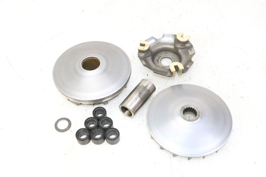 photo de WARIATOR SUZUKI BURGMAN 125 (2007 - 2014) - Stan powierzchni