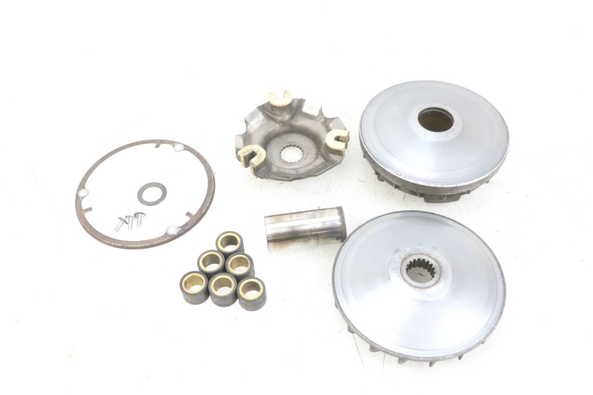 photo de WARIATOR SUZUKI BURGMAN 125 (2007 - 2014) - Stan powierzchni