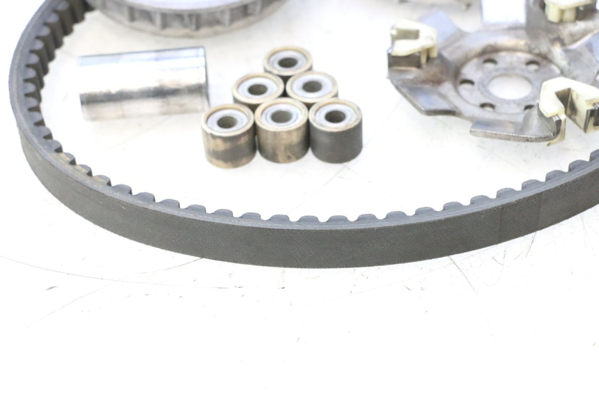 photo de WARIATOR BMW C1 125 (2000 - 2003) - Zbliżenie techniczne