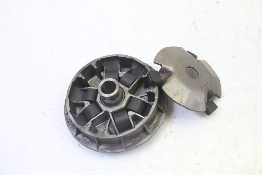 photo de WARIATOR SYM CROX 4T 50 (2016 - 2023) - Zbliżenie techniczne