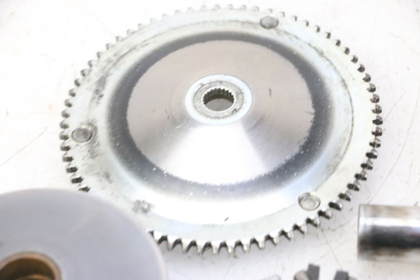 photo de WARIATOR PEUGEOT ELYSTAR 50 (2002 - 2014) - Inny kąt widzenia