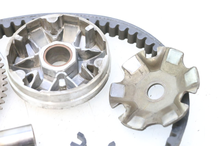 photo de WARIATOR JM MOTORS F45i 4T 50 (2020 - 2023) - Zoom stanu zużycia