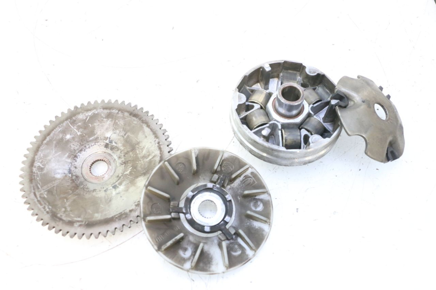 photo de WARIATOR JM MOTORS F45i 4T 50 (2020 - 2023) - Zbliżenie techniczne