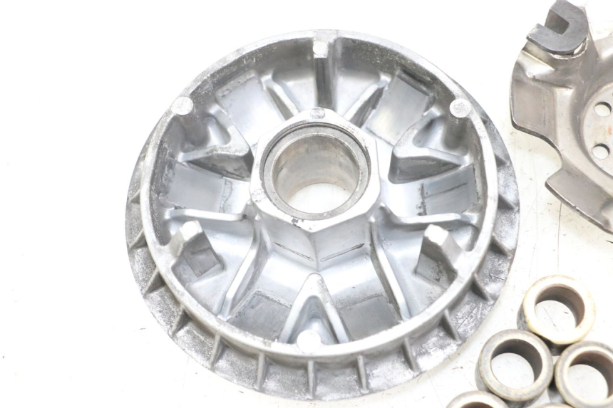 photo de WARIATOR HONDA FES PANTHEON 2T 125 (1998 - 2002) - Punkty mocowania