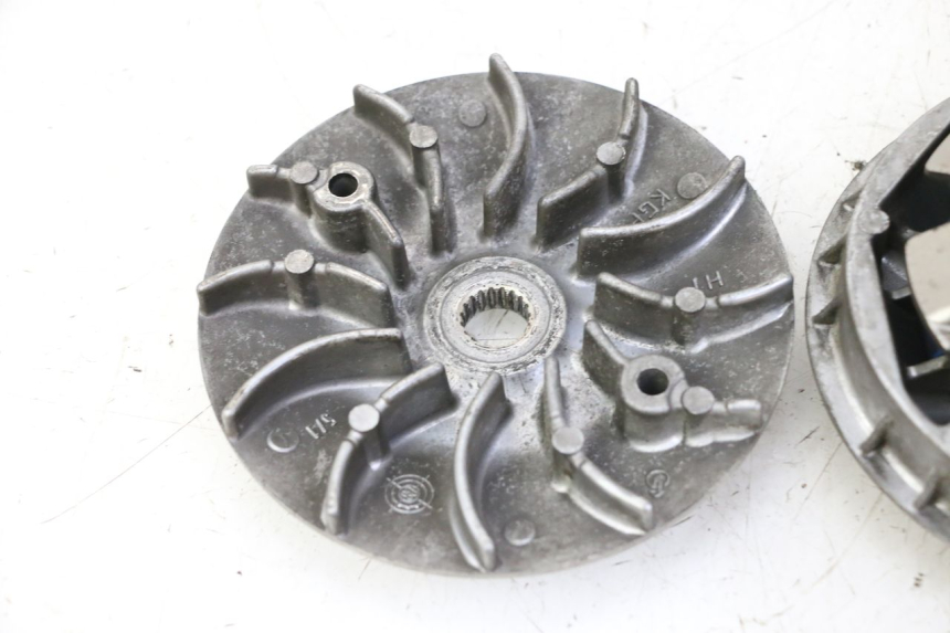 photo de WARIATOR HONDA FES S-WING SWING ABS 125 (2007 - 2015) - Zoom stanu zużycia