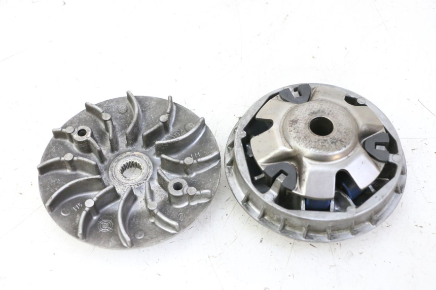 photo de WARIATOR HONDA FES S-WING SWING ABS 125 (2007 - 2015) - Inny kąt widzenia