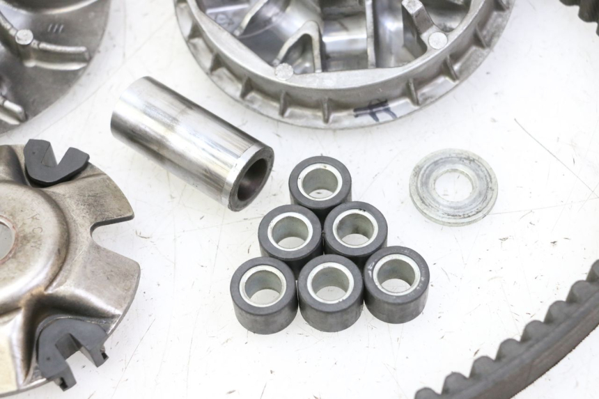 photo de WARIATOR HONDA FES S-WING SWING ABS 125 (2007 - 2015) - Część sprawdzona