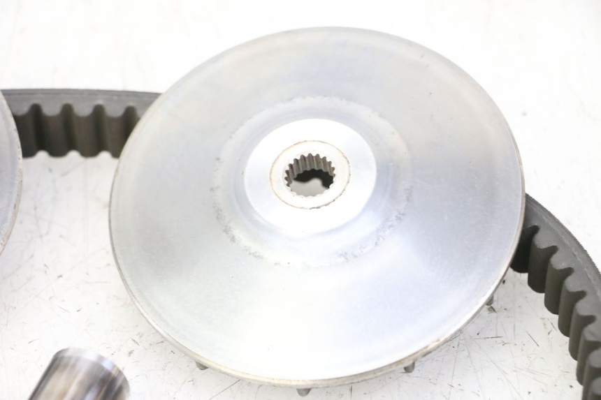 photo de WARIATOR HONDA FES S-WING SWING ABS 125 (2007 - 2015) - Punkty mocowania