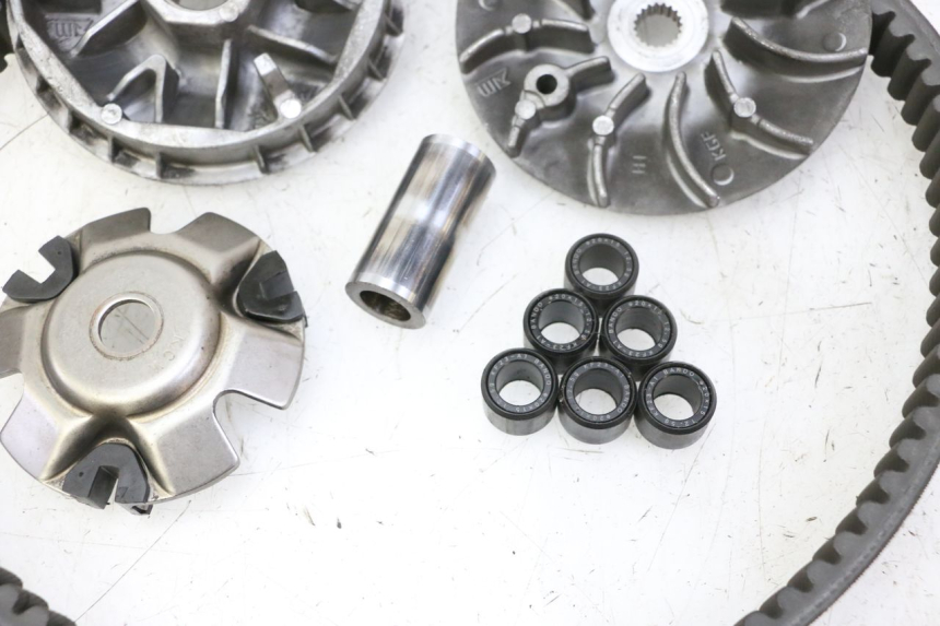 photo de WARIATOR HONDA FES S-WING SWING ABS 125 (2007 - 2015) - Oznaczenia i referencje