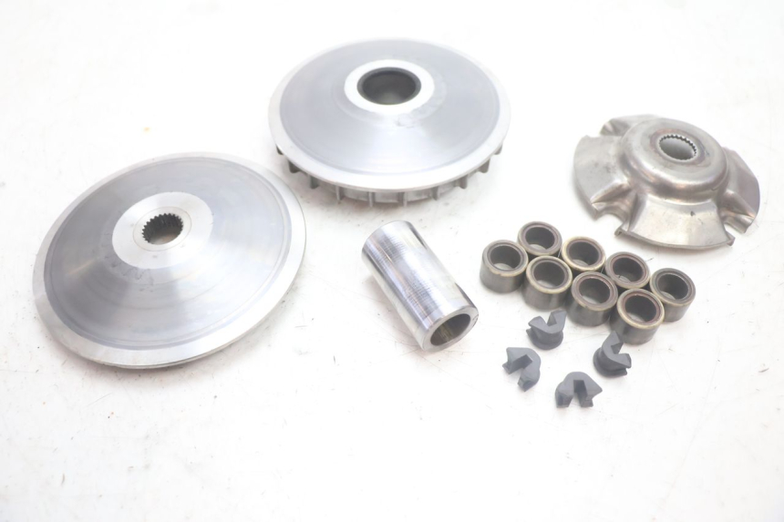 photo de WARIATOR HONDA FJS SILVER WING SILVERWING 400 (2005 - 2008) - Zbliżenie techniczne