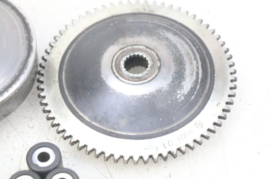 photo de WARIATOR PIAGGIO FLY 4T 50 (2013 - 2017) - Zbliżenie techniczne