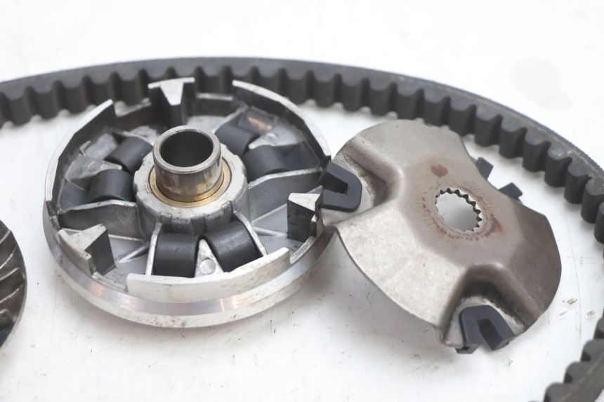 photo de WARIATOR KEEWAY FOCUS 50 (2006 - 2009) - Szczegóły charakterystyczne