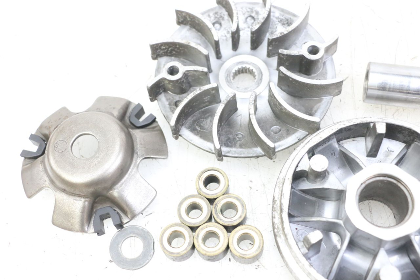 photo de WARIATOR GOES WIKI 125 (2010 - 2015) - Stan powierzchni