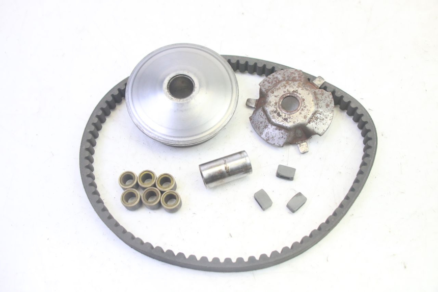 photo de WARIATOR SYM GTS EVO 125 (2009 - 2013) - Inny kąt widzenia