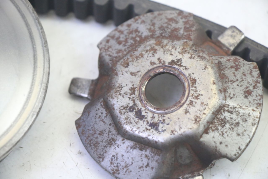 photo de WARIATOR SYM GTS EVO 125 (2009 - 2013) - Zbliżenie techniczne