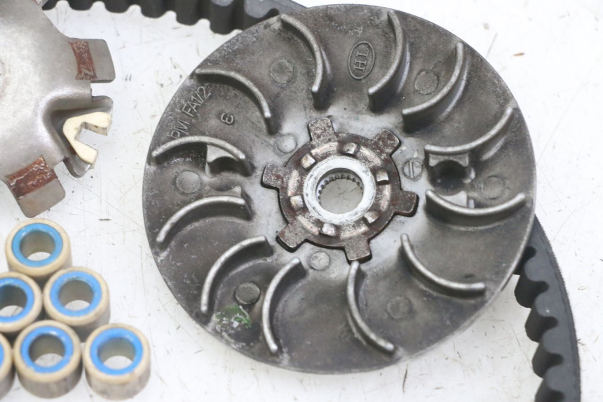 photo de WARIATOR PEUGEOT JET FORCE CARBU 50 (2003 - 2016) - Oznaczenia i referencje