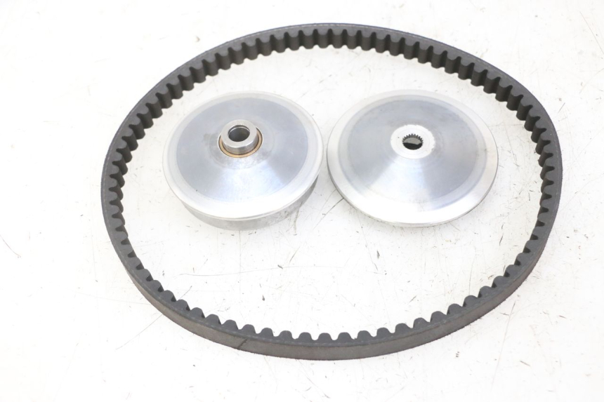 photo de WARIATOR PEUGEOT KISBEE 2T 50 (2018 - 2022) - Zoom stanu zużycia