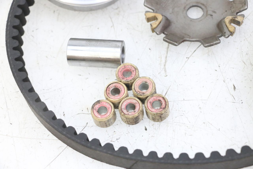 photo de WARIATOR PEUGEOT KISBEE 2T 50 (2018 - 2022) - Punkty mocowania