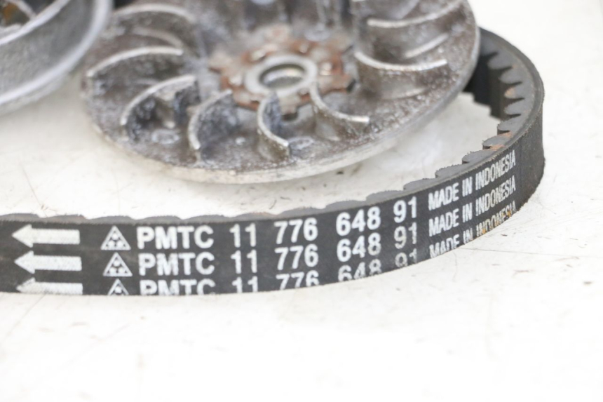 photo de WARIATOR PEUGEOT KISBEE 2T 50 (2010 - 2017) - Punkty mocowania